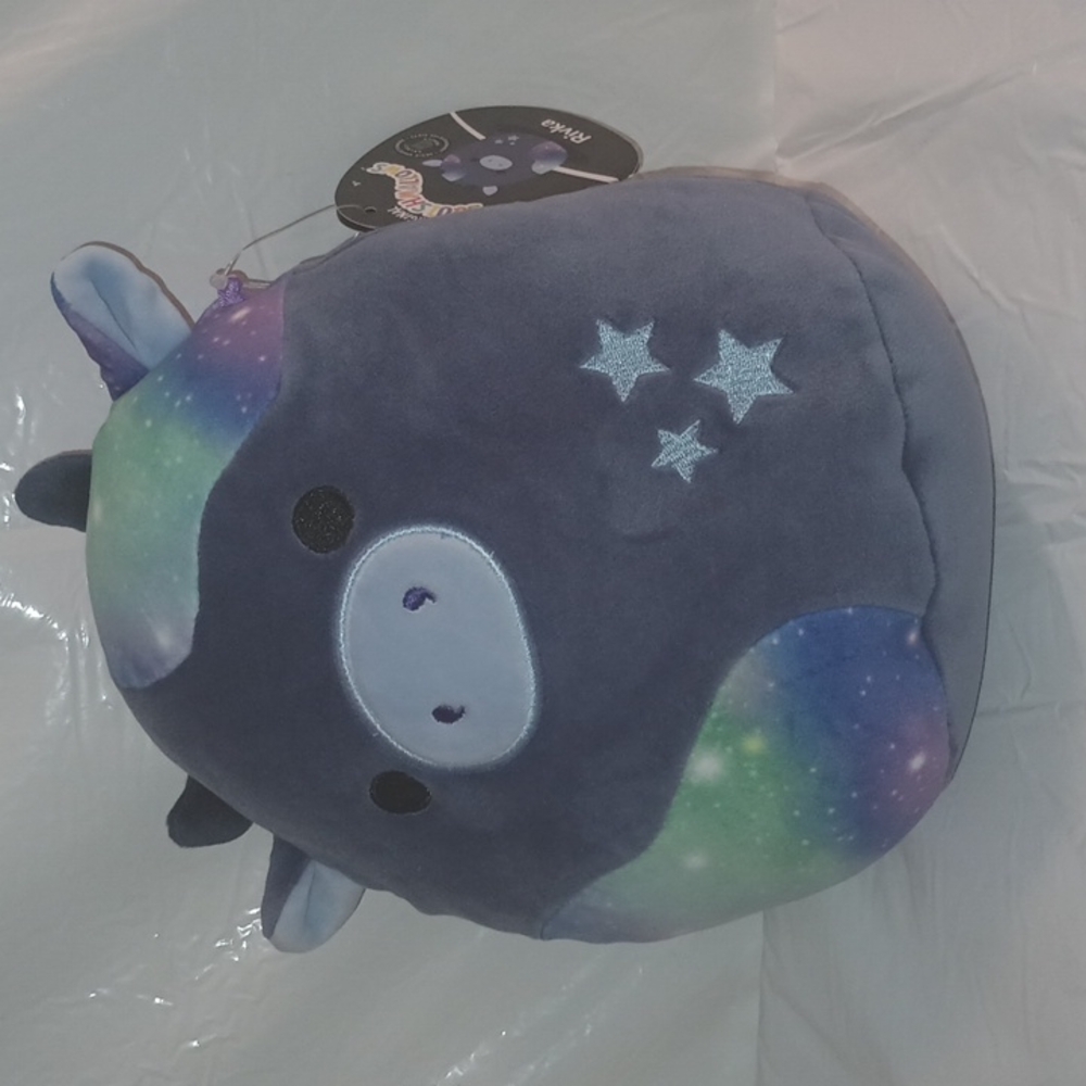 Squishmallows 8" Rivka the Cow (NWT)
